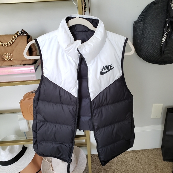 womens nike vest sale
